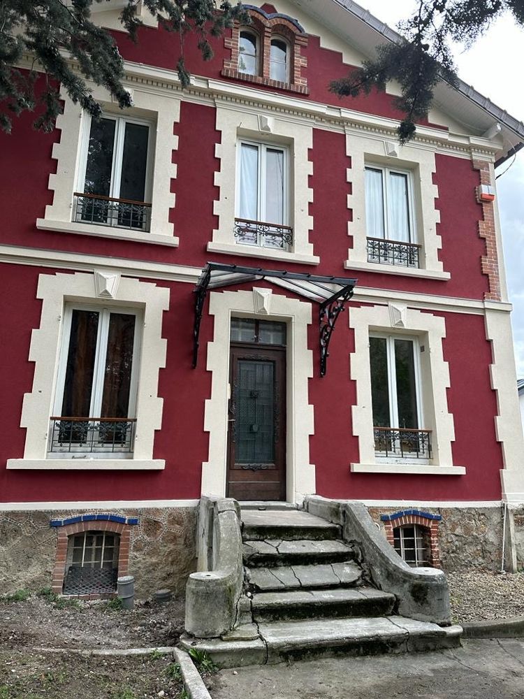 Après travaux Façade principale rouge