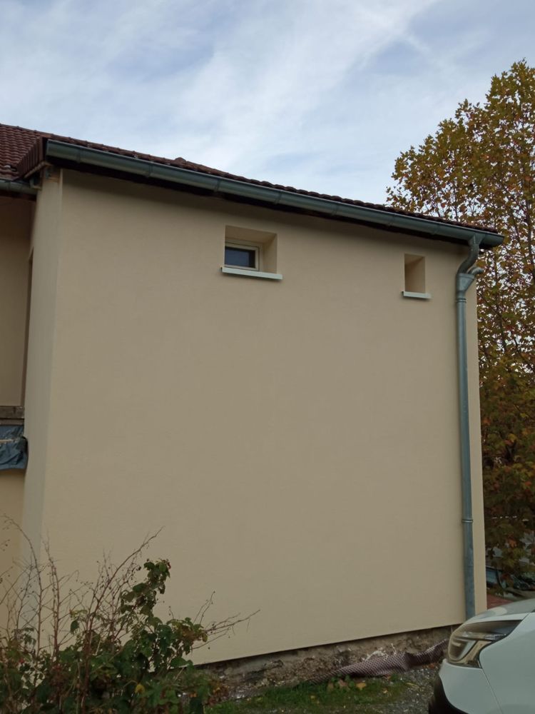 Après travaux Pignon et façade latérale