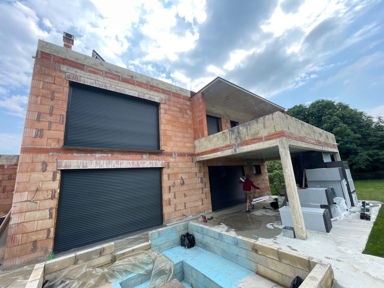 Avant travaux Maison moderne - façade jardin